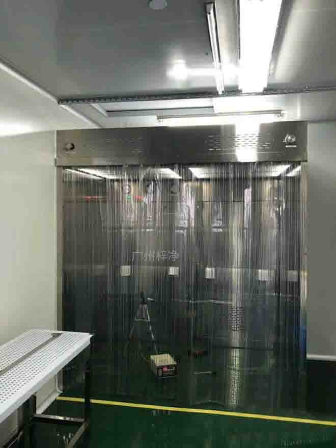 負壓稱量罩結構圖由初效、中效、高效、風機等部件組成