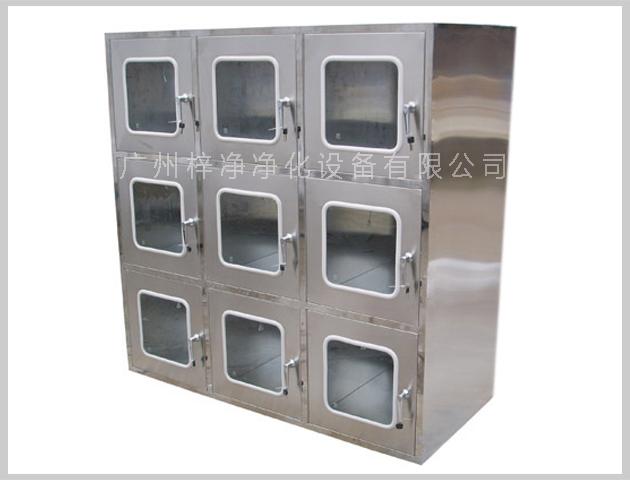 多聯(lián)體傳遞窗(非標(biāo)訂做)是指多個(gè)傳遞窗合并在一起，方便使用者針對(duì)不同物品的傳遞。